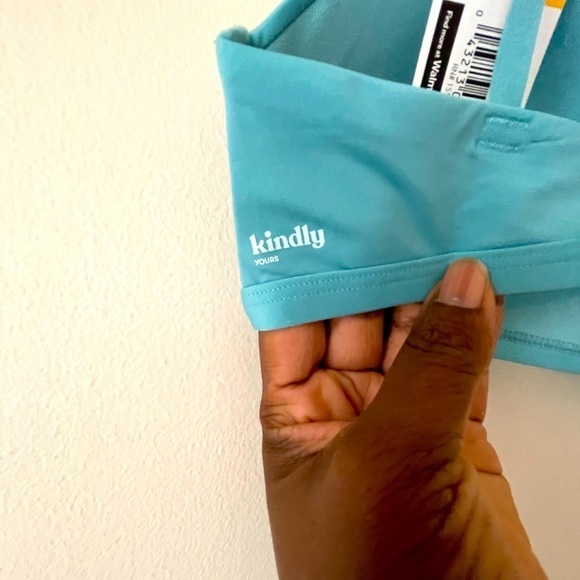 Kindly Bra Size 32C - Picture 6 of 8